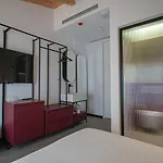 فندق Bazaar Center