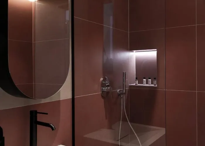 Bazaar Center 4* Tirana