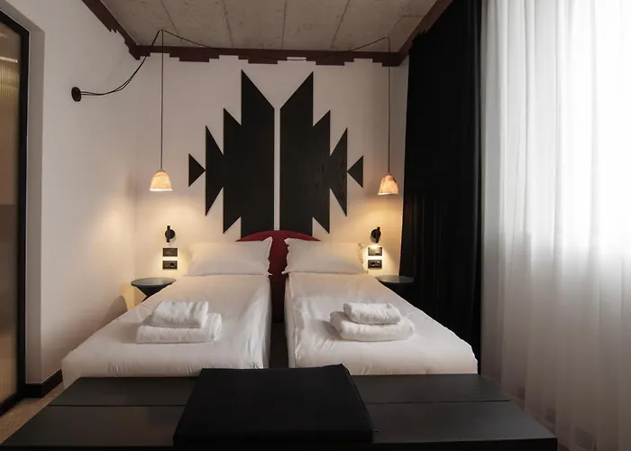 Hotel Bazaar Center 4*